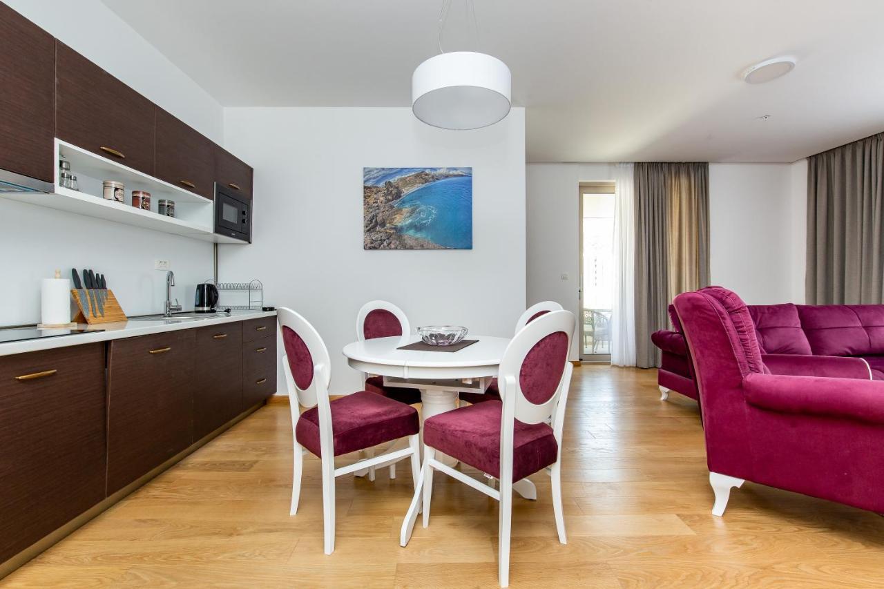 Apartments Lora In Apart-Hotel Budva Kültér fotó