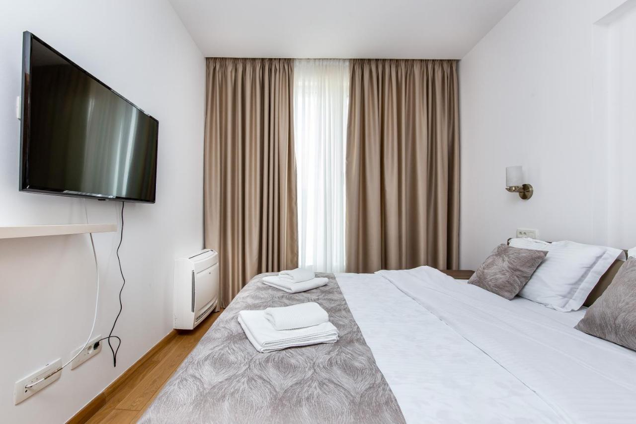 Apartments Lora In Apart-Hotel Budva Kültér fotó