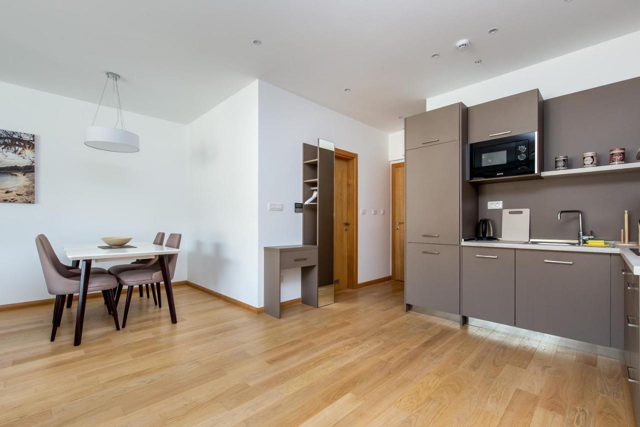 Apartments Lora In Apart-Hotel Budva Kültér fotó