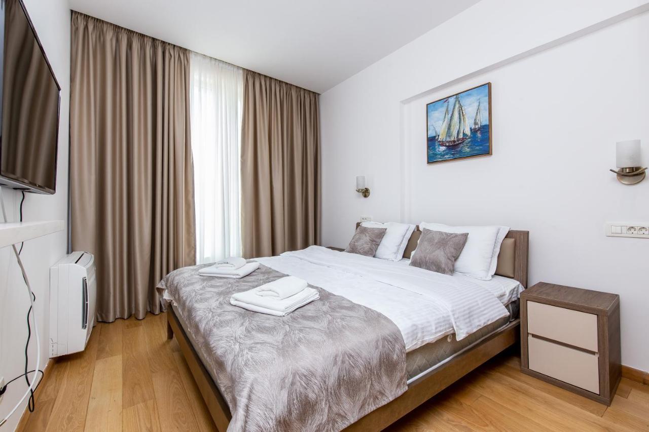 Apartments Lora In Apart-Hotel Budva Kültér fotó