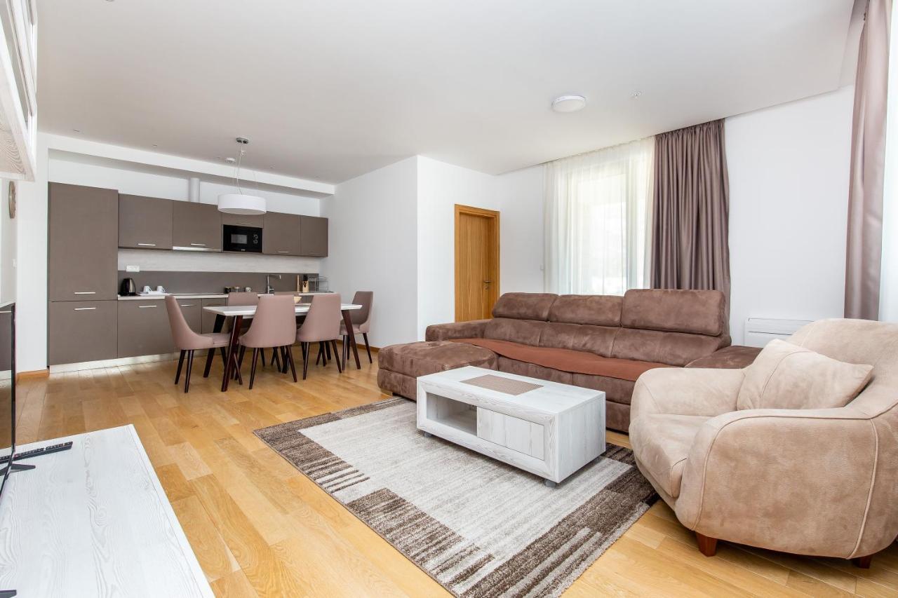 Apartments Lora In Apart-Hotel Budva Kültér fotó