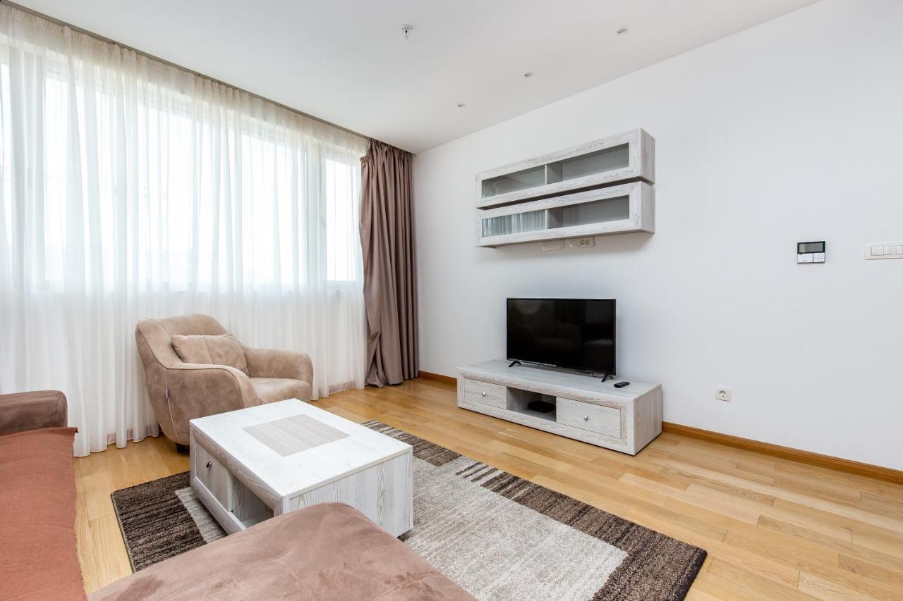 Apartments Lora In Apart-Hotel Budva Kültér fotó