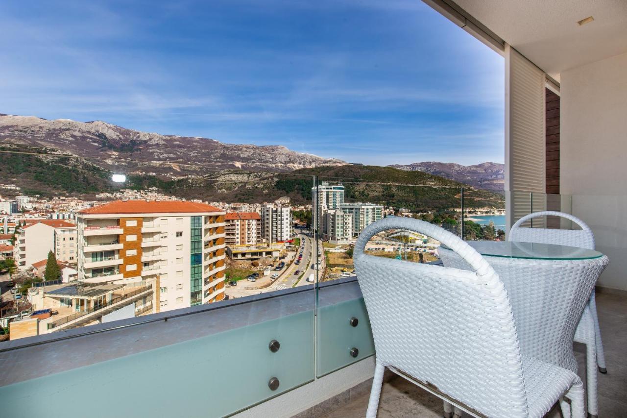 Apartments Lora In Apart-Hotel Budva Kültér fotó