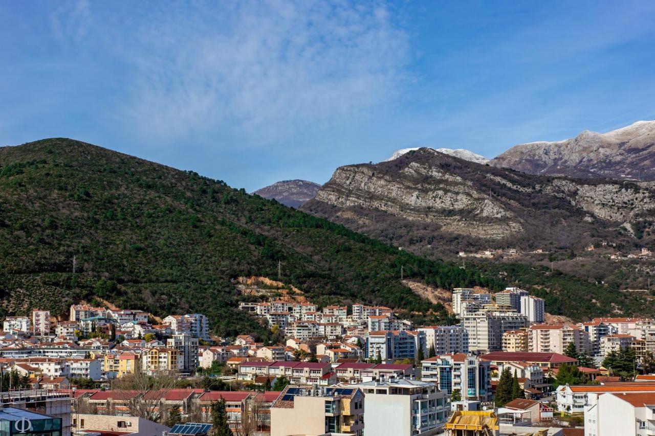 Apartments Lora In Apart-Hotel Budva Kültér fotó