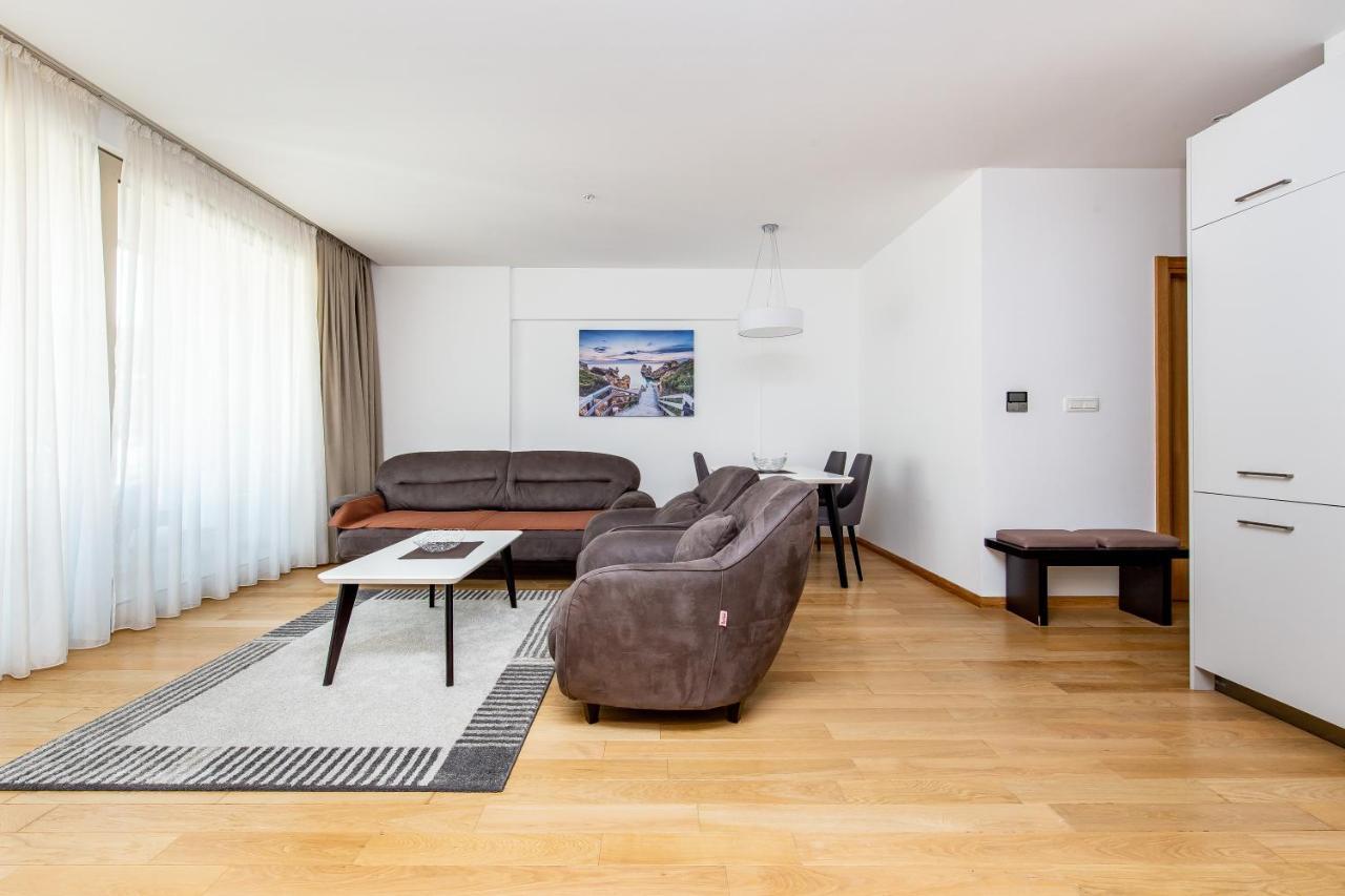 Apartments Lora In Apart-Hotel Budva Kültér fotó