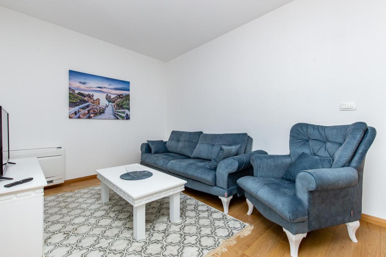 Apartments Lora In Apart-Hotel Budva Kültér fotó