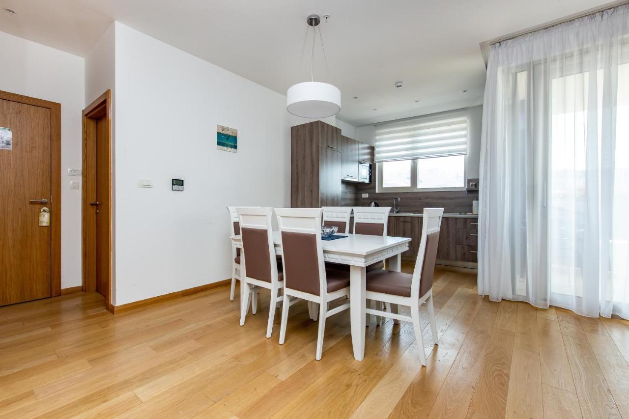 Apartments Lora In Apart-Hotel Budva Kültér fotó