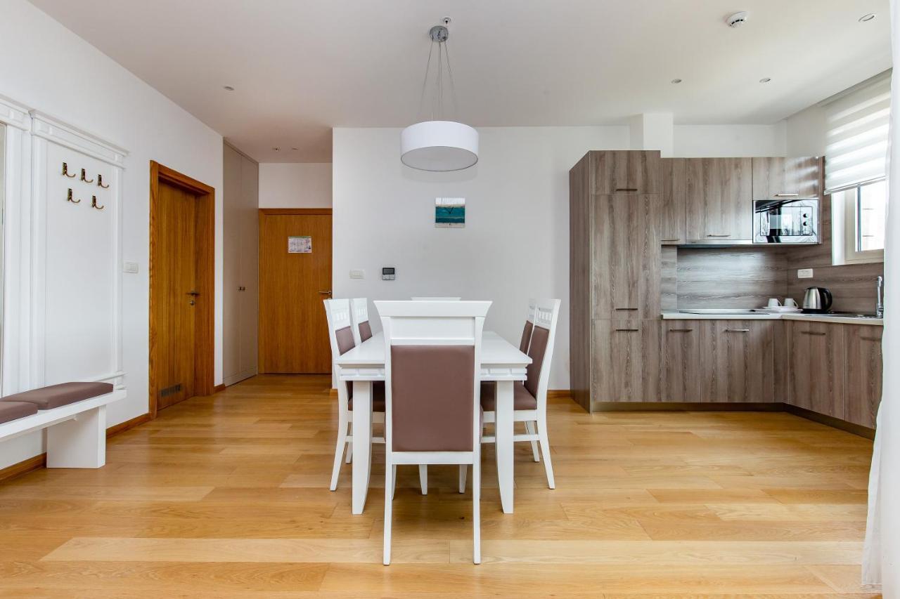 Apartments Lora In Apart-Hotel Budva Kültér fotó